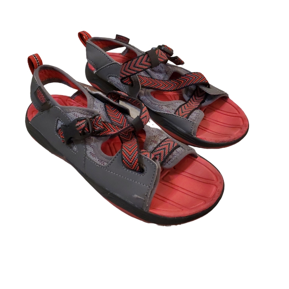 Keen Rock Iguana Red Gray Sandal Big Kid 6  - EU 38 - Women's‎ 7